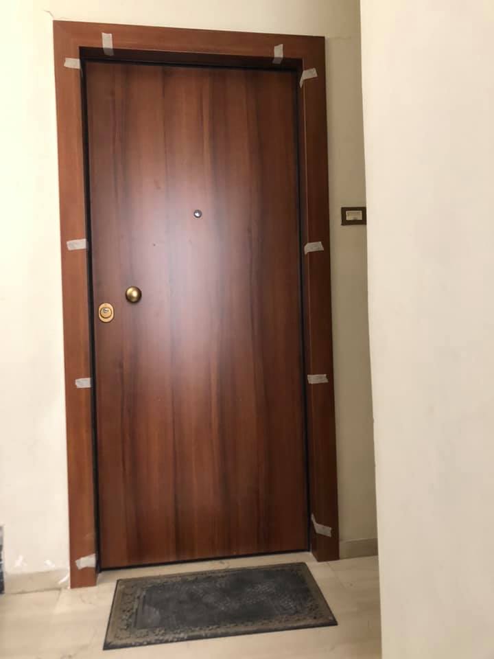 Τοποθέτηση πόρτας ασφαλείας